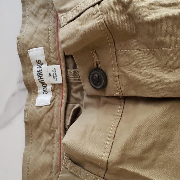 Goodthreads Slim-Fit 9" Flat-Front Comfort Stretch Chino Short Dark Khaki 32W - Picture 3 of 7